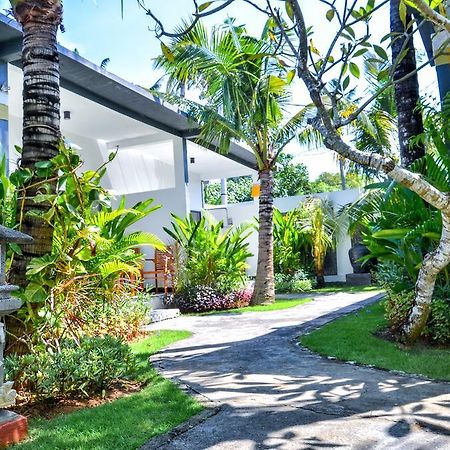 Hotel Palm Garden Bali à Nusa Dua  Extérieur photo