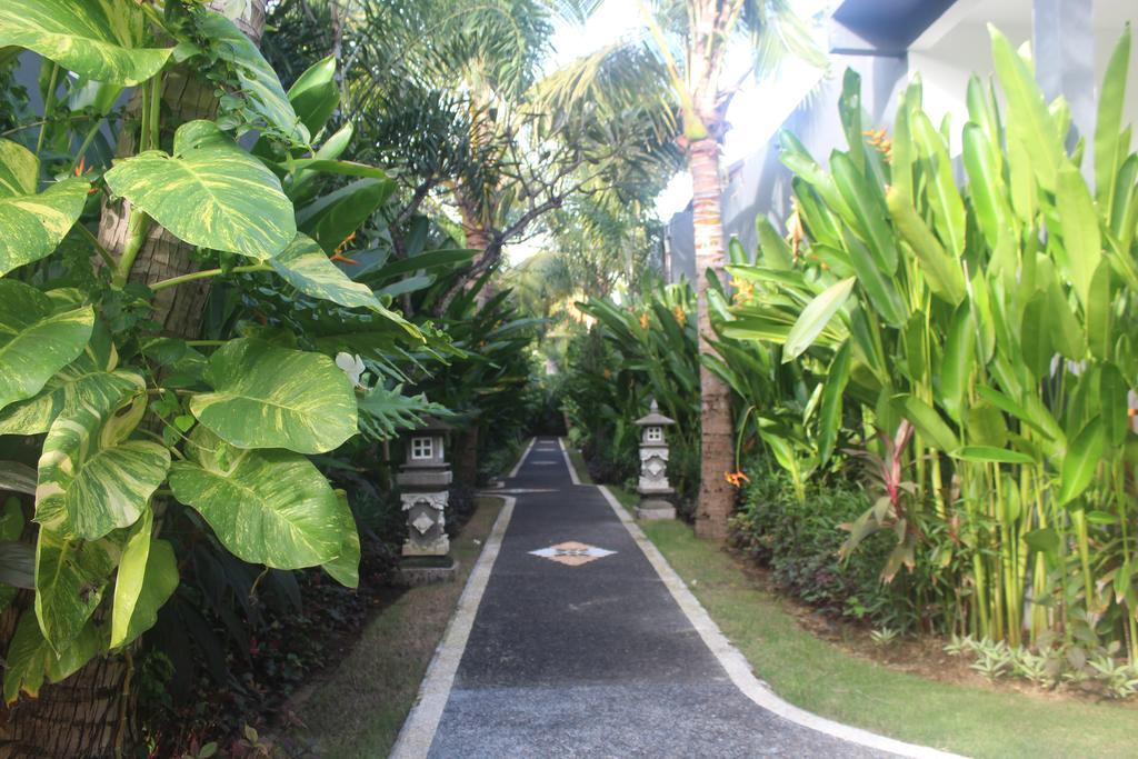 Hotel Palm Garden Bali à Nusa Dua  Extérieur photo