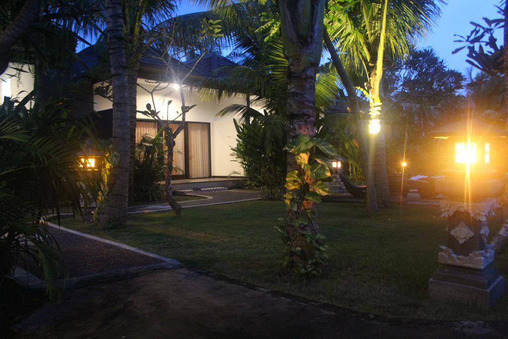 Hotel Palm Garden Bali à Nusa Dua  Extérieur photo