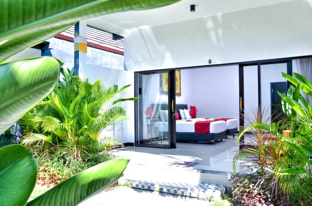 Hotel Palm Garden Bali à Nusa Dua  Extérieur photo