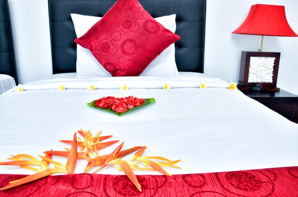 Hotel Palm Garden Bali à Nusa Dua  Extérieur photo