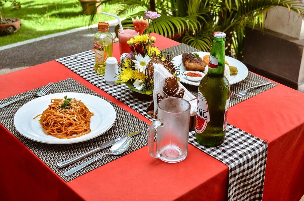 Hotel Palm Garden Bali à Nusa Dua  Extérieur photo