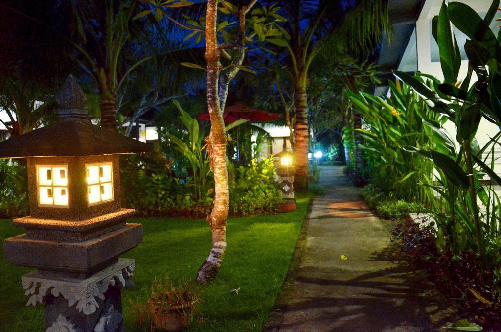 Hotel Palm Garden Bali à Nusa Dua  Extérieur photo